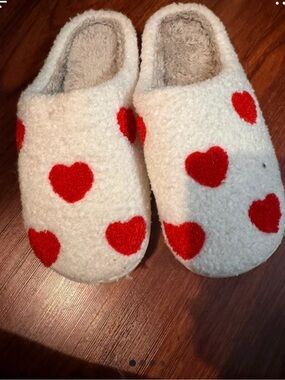 Cozy White Heart Slippers with Red Hearts
